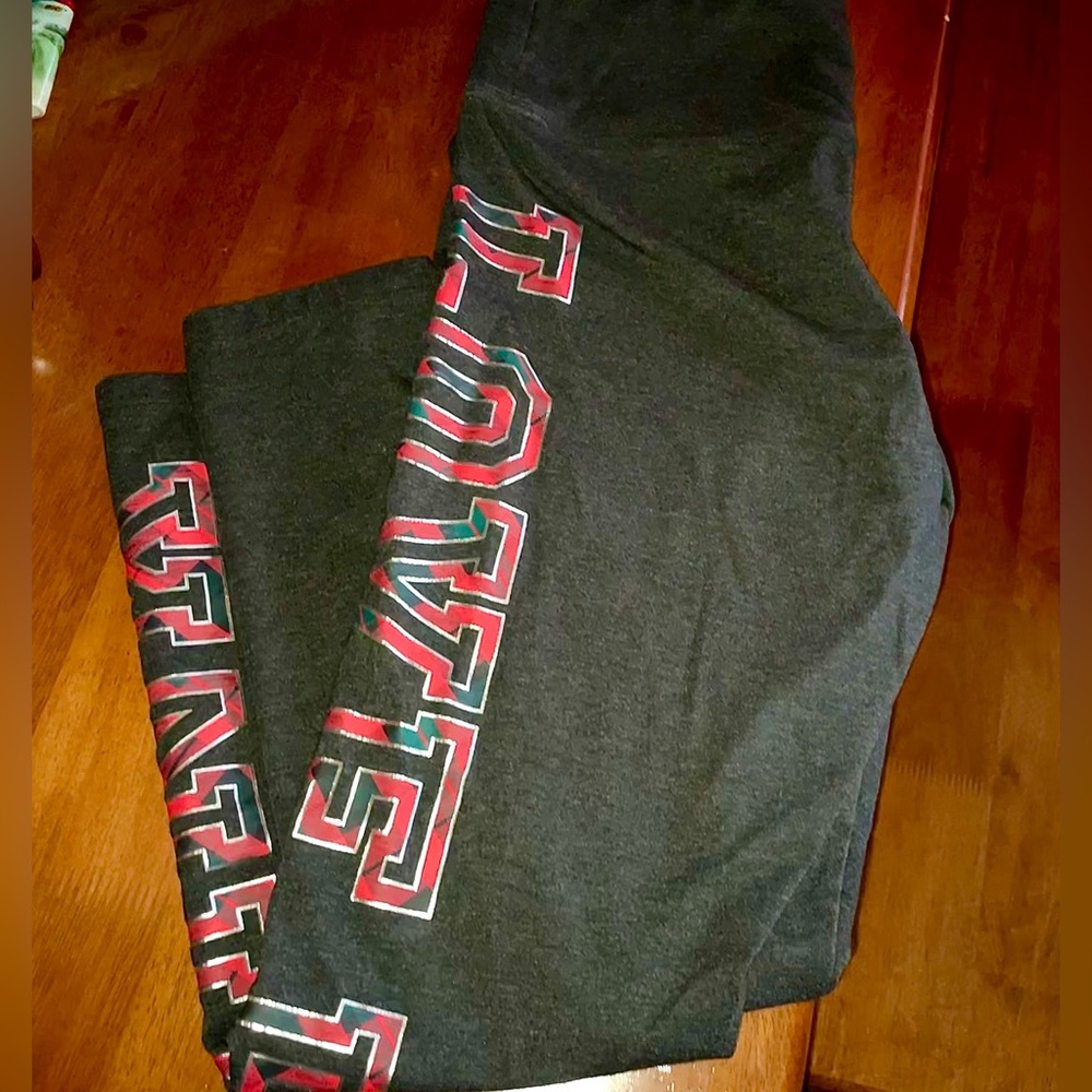 Victoria Secret Pink leggings